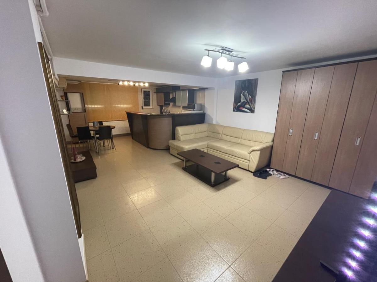 Apartmán Delize Rent Mamaia Exteriér fotografie