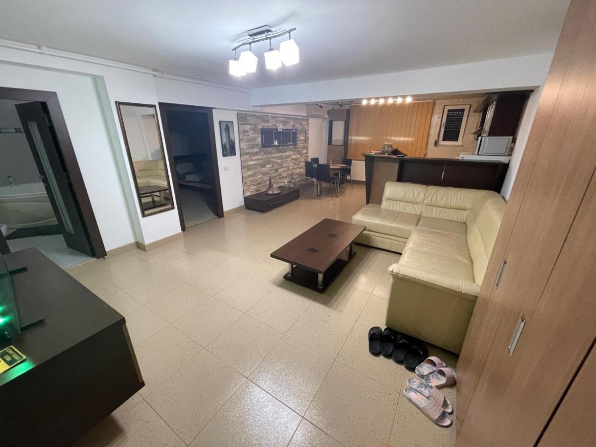 Apartmán Delize Rent Mamaia Exteriér fotografie